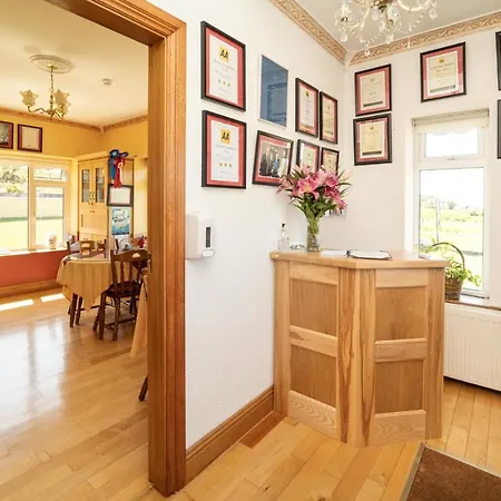 Bed & Breakfast Bertra House Westport