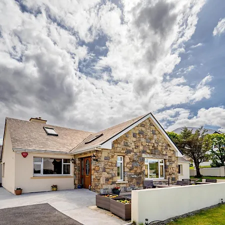 Bertra House ウェストポート