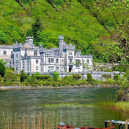 ベッド・アンド・ブレックファスト Bertra House