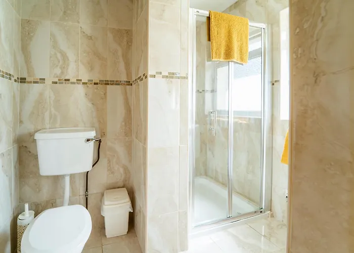 Bertra House Bed & Breakfast