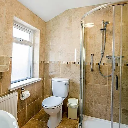 Bertra House 3* Westport