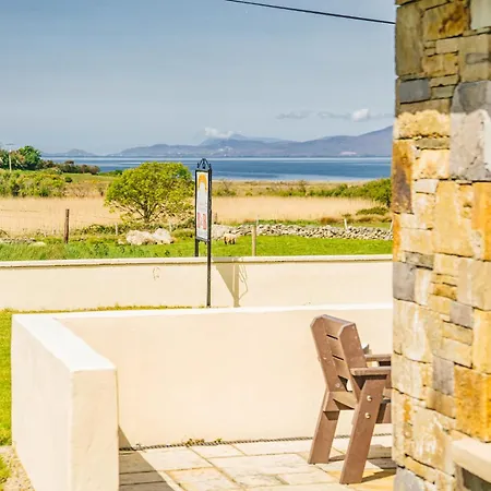 Bertra House 3* Westport