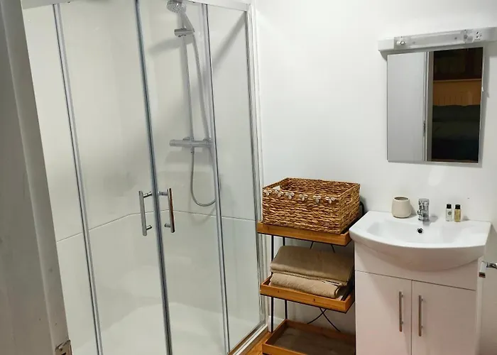 Bertra House 3*